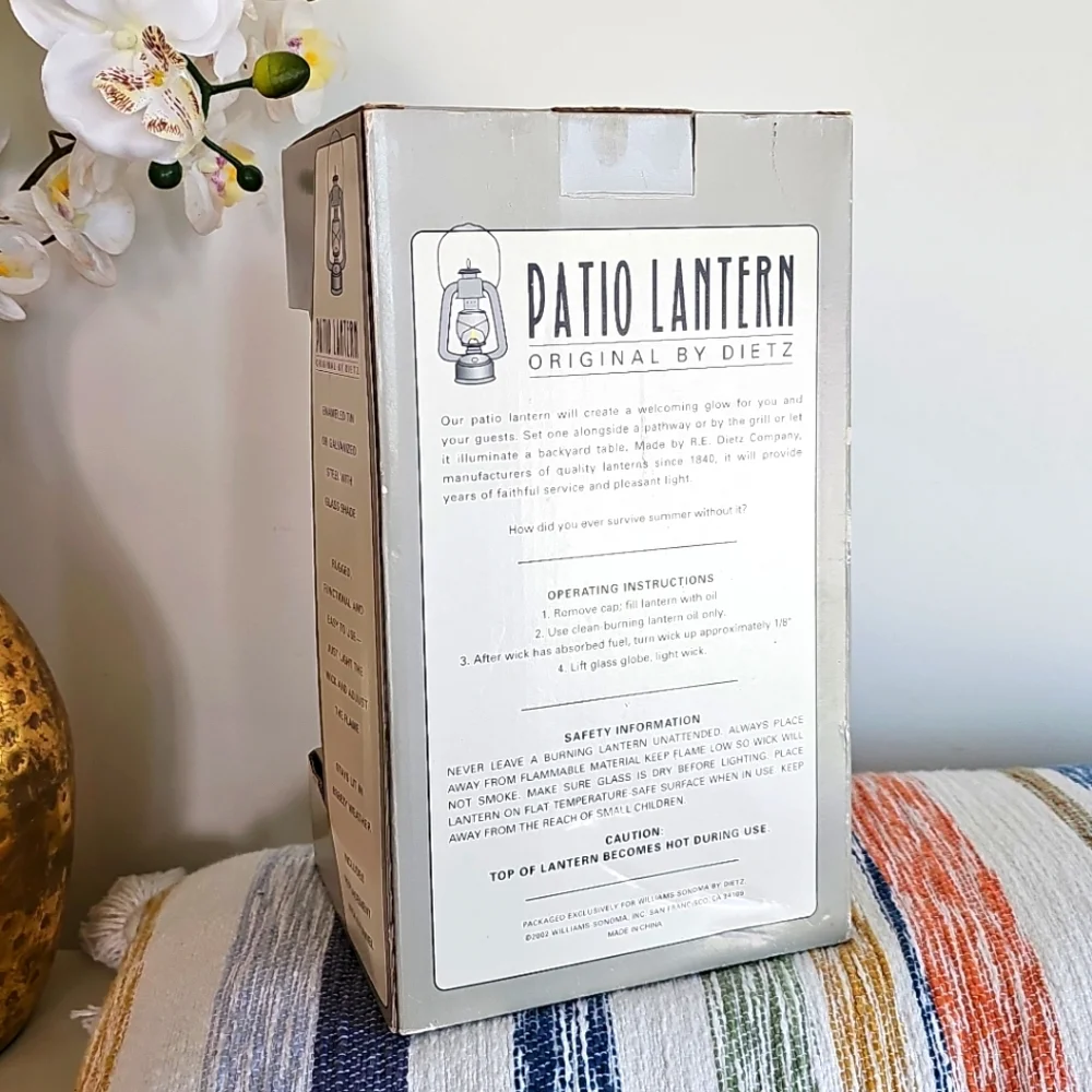 NWT Patio Lantern Dietz #78 Original Oil Burning Lantern 2002 Williams Sonoma